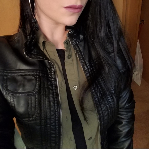 Faux leather jacket - Picture 2 of 8